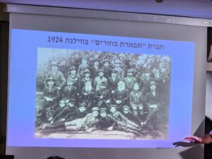 אסתר רודי28